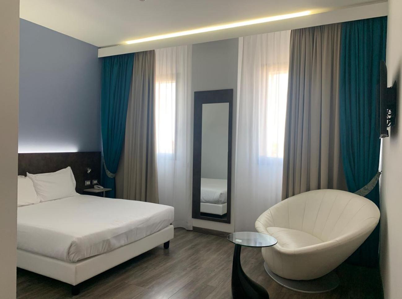 Phi Hotel Milano Baranzate Εξωτερικό φωτογραφία