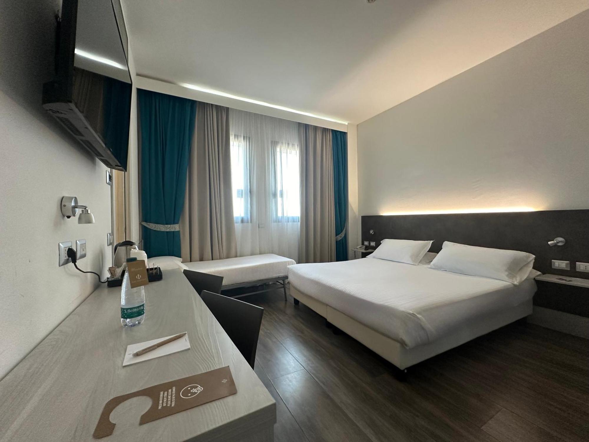Phi Hotel Milano Baranzate Εξωτερικό φωτογραφία