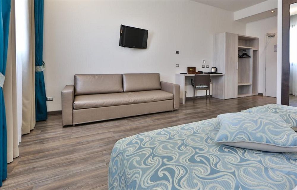 Phi Hotel Milano Baranzate Εξωτερικό φωτογραφία
